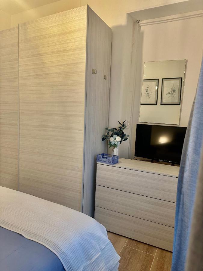 Апартаменти Dama House Airport&Hospital Катанія Екстер'єр фото